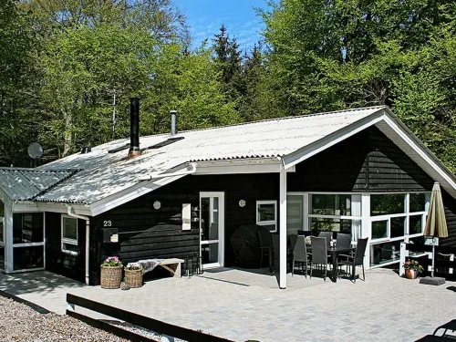 12 person holiday home in Glesborg - Pools