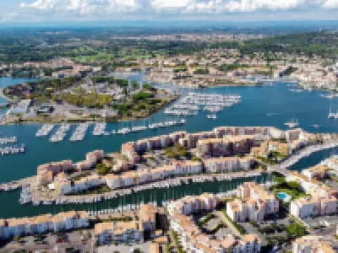 Marina View Stay in Agde