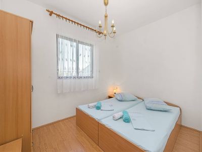 2 persons apartment with garden