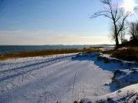 Cozy Coastal Stay with Garden - 3-Star