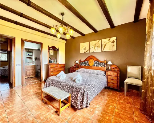 Apartment in Galapagar with Pool and Garden Hoteles en Galapagar