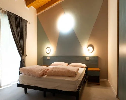 Villa by Lake Idro with Mountain Views Hotels in Idro