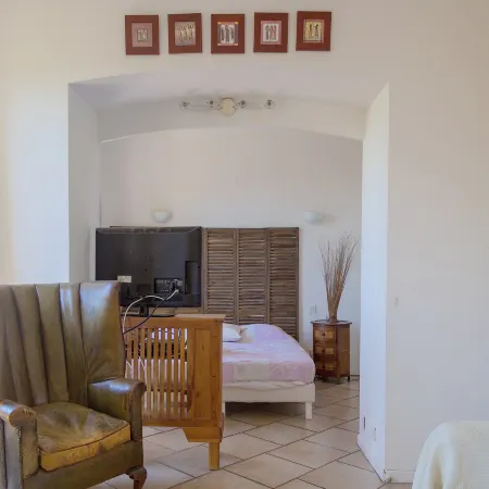 Mansion in Fréjus with Private Pool