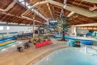 Three Bears Resort Waterpark Near Tomah Ascend Collection - en bord de mer