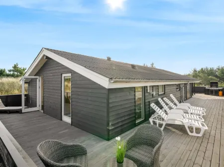 "Teoline" - 500m to the Fjord