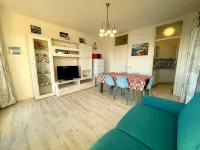 Wonderful Beachfront Apartment - Beahost - balcony