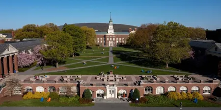 3 Bedroom 2 Bath Modern Town Home Near GMC