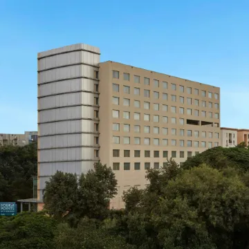 Four Points by Sheraton Hotel & Serviced Apartments, Pune