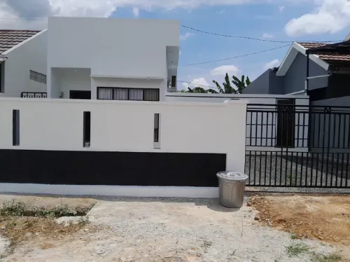 Zio Bungalow Perambaian Hotels in Loktabat Selatan