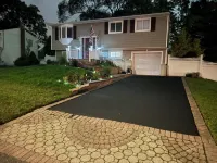 3-bedroom cozy home  in wonderful Selden , Great location close to all. Hotel a Selden