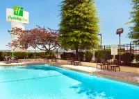 Holiday Inn 小石城總統制，DWNTN - 泳池