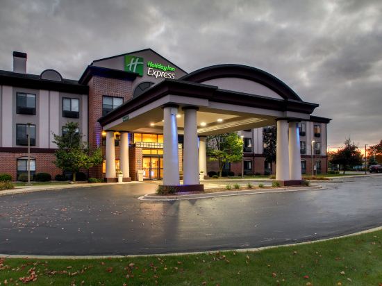 Holiday Inn Express MILWAUKEE N-BROWN DEER/MEQUON by IHG