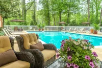 ฮอลิเดย์ อินน์ Charlottesville-Monticello บาย IHG - ที่มีสระว่ายน้ำ