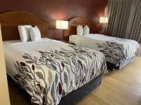 Red Roof Inn Wheelersburg - parking