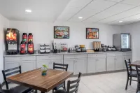 SureStay Studio by Best Western Gonzales - breakfast