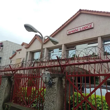 Sinoni Lodge