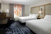 馬斯基根諾頓海岸萬楓套房酒店