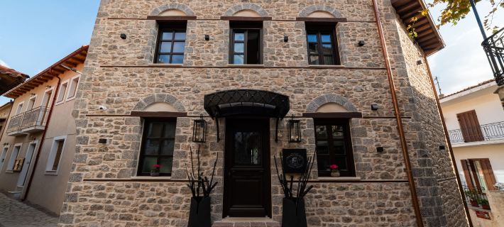 Maison Michelangelo Hotels in Arachova