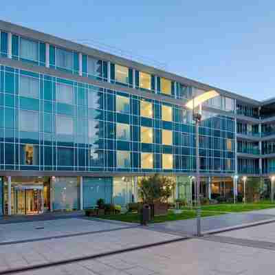 NH Savona Darsena Hotel Exterior