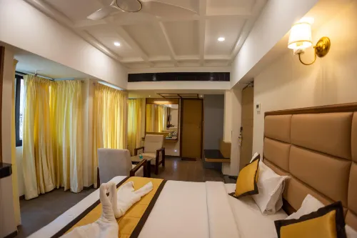 Hotel Grand Sabarees