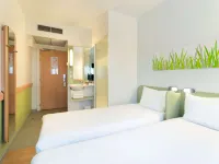Ibis Budget Madrid Centro Las Ventas Hotels near Ciudad Lineal