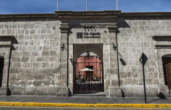 聖奧古斯丁波薩達德爾修道院酒店