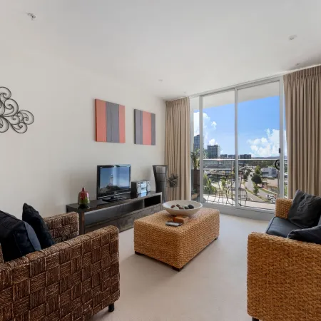 Comfortable 1-Bed Apartment with Balcony