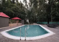 Irroi Kaziranga Hotels in Golaghat