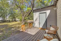 Walk to East Texas A&m! Home w/ Pet-friendly Yard - 3-Star