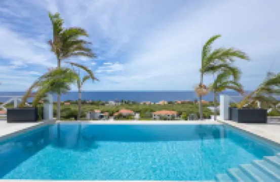 Villa Azure Vista 6BR Luxury Stay w 2 Pools