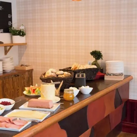 Hovde Hotell