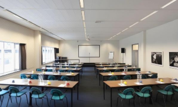 XO Hotels Blue Tower