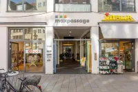 Global Living - Design Apartment I Rathausplatz I Kitchen I Augsburg - Lejligheder