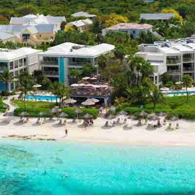 Oceanfront 2 b/r - Coral Gardens,  Grace Bay Beach! Hotel Exterior