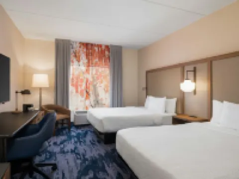 Fairfield Inn & Suites Cumberland Hotels in Cumberland