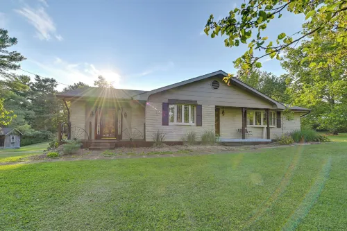 Red River Gorge Cabin: Hike + Relax! - 3-Star
