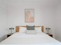 Prickly Pear Stays in Merewether - Ridge St Hotels in Merewether