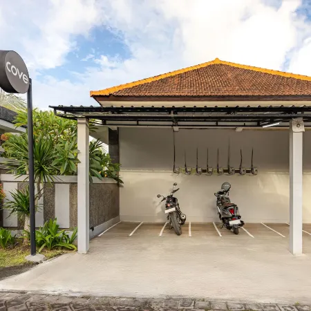 Cove Cubang Homestay Отели рядом с достопримечательностью «Пляж Пандава»