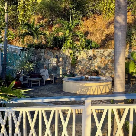 Artistically Designed Home with Huge Ocean Views, Small Dipping Pool and Hot Tub