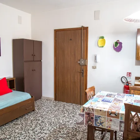 Downtown flat 250mt from the beach Отели в г. Эраклея