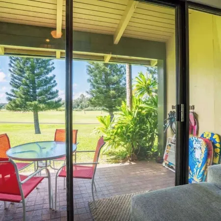 Immaculate Maintained TBay Condo