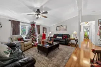Twin Ponds Retreat-Pond/Hot Tub/Fire Pit/Game Room/Pet Friendly by RedAwning - Boutique