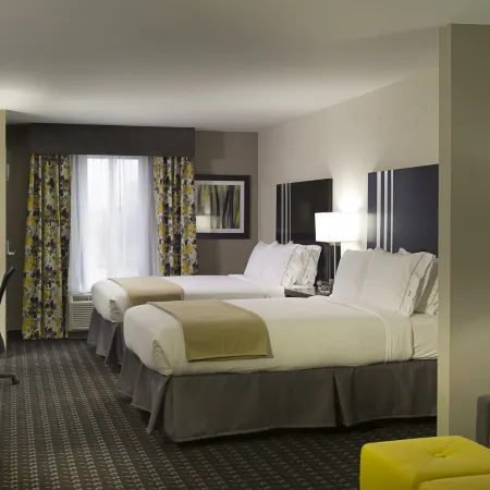 Holiday Inn Express & Suites MADISON CENTRAL by IHG