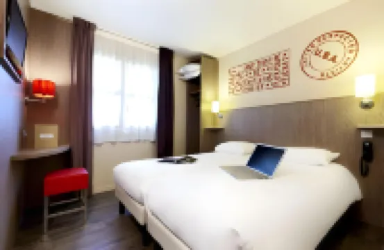 ブリット ホテル エッセンシャル ショレ