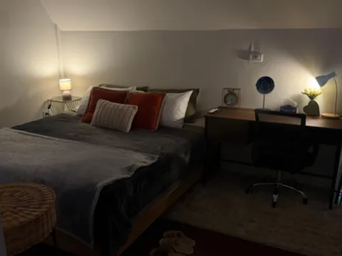 รูปภาพของฮัก ไนท์ โฮม