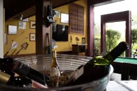 Hotel Flat Petras Residence - bar