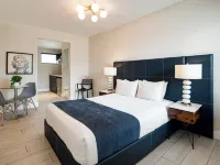 Waterside Hotel and Suites Hotels near North Beach