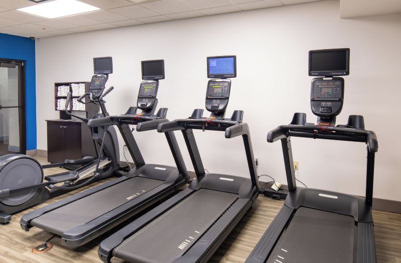 Hampton Inn Omaha West-Lakeside photo 4