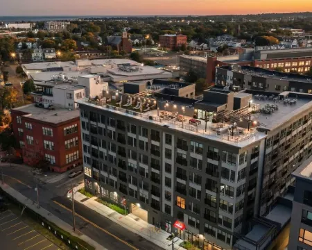 Luxury Furnished Apartments by Hyatus Downtown at Yale Hotels in New Haven