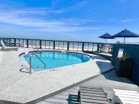 Ocean Breeze - Ocean Front at Symphony Beach Club! - Beach